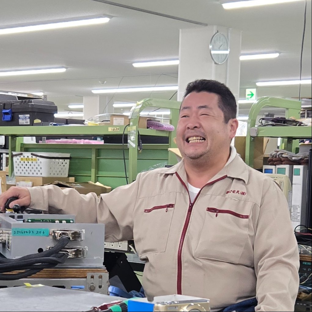 製造部 品証  Aさん写真１